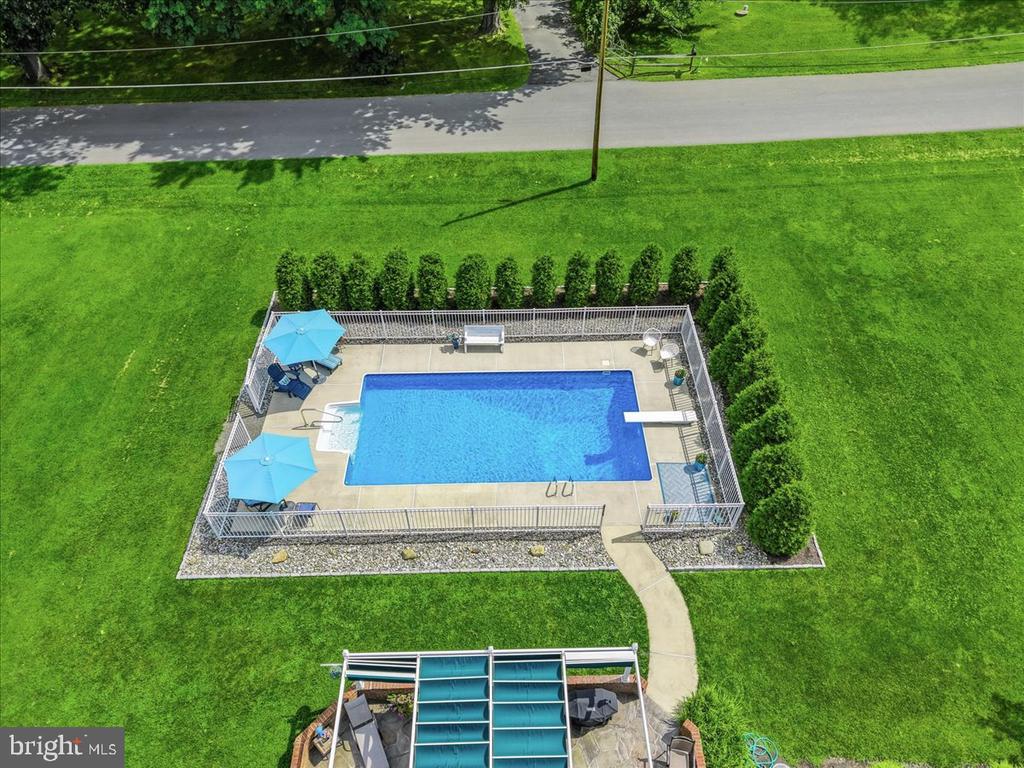 5401 SHELBROOKE DRIVE