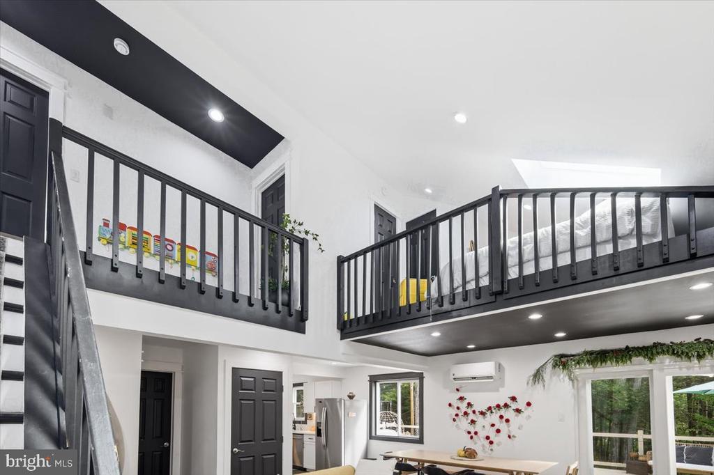 5121 EAGLE PLACE