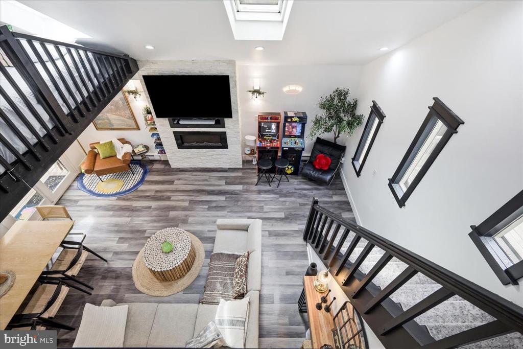 5121 EAGLE PLACE