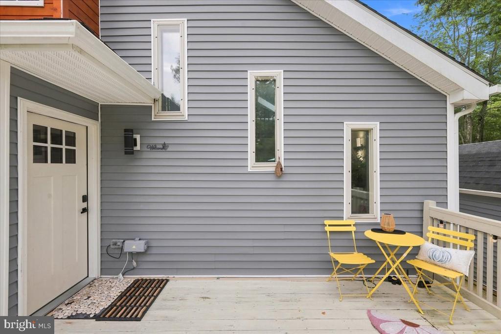 5121 EAGLE PLACE