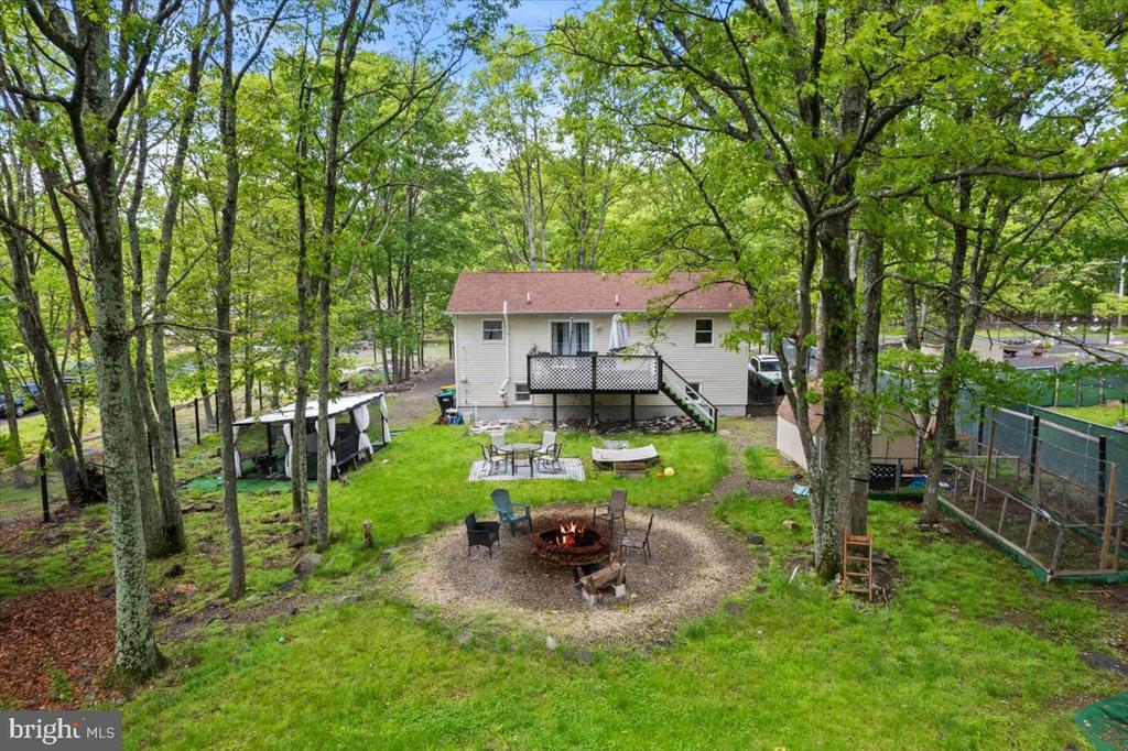 1121 STEELE CIRCLE