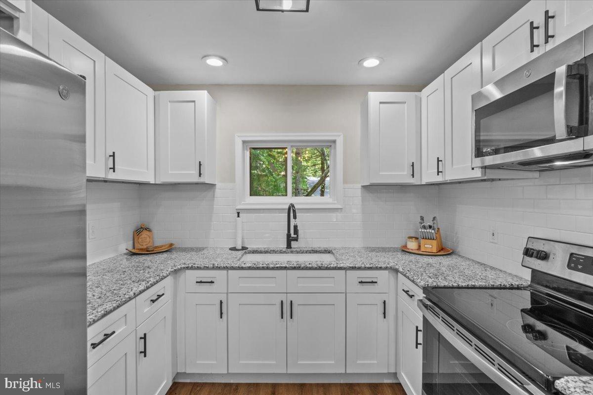 415 CANTERBURY ROAD