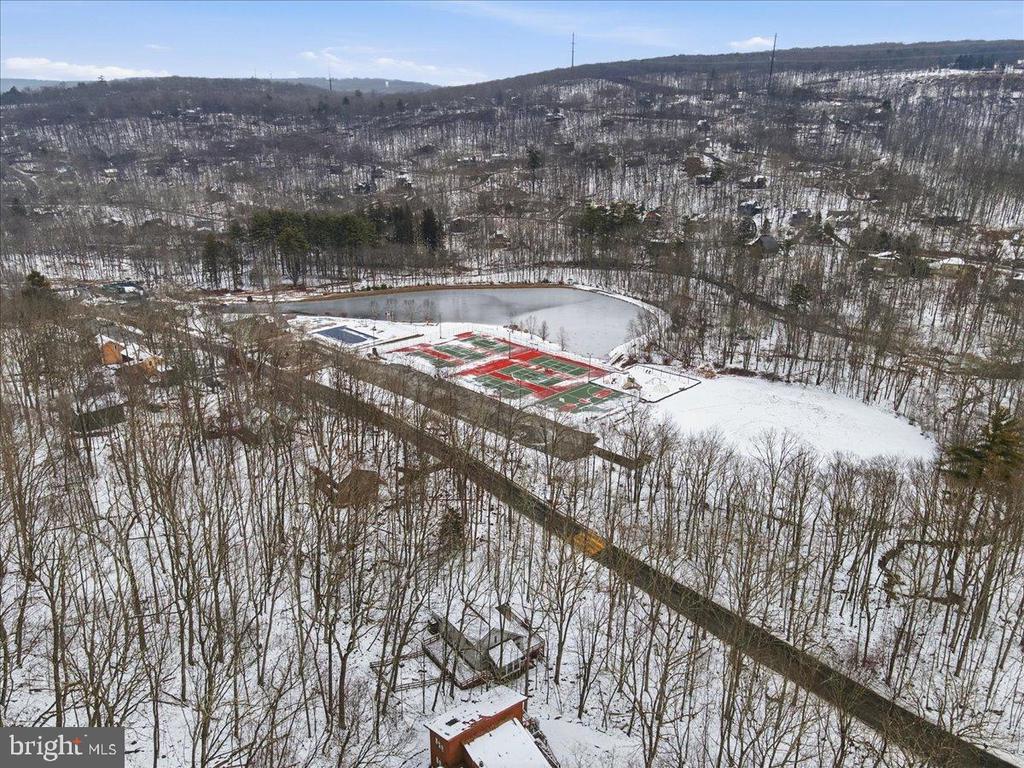5695 DECKER ROAD