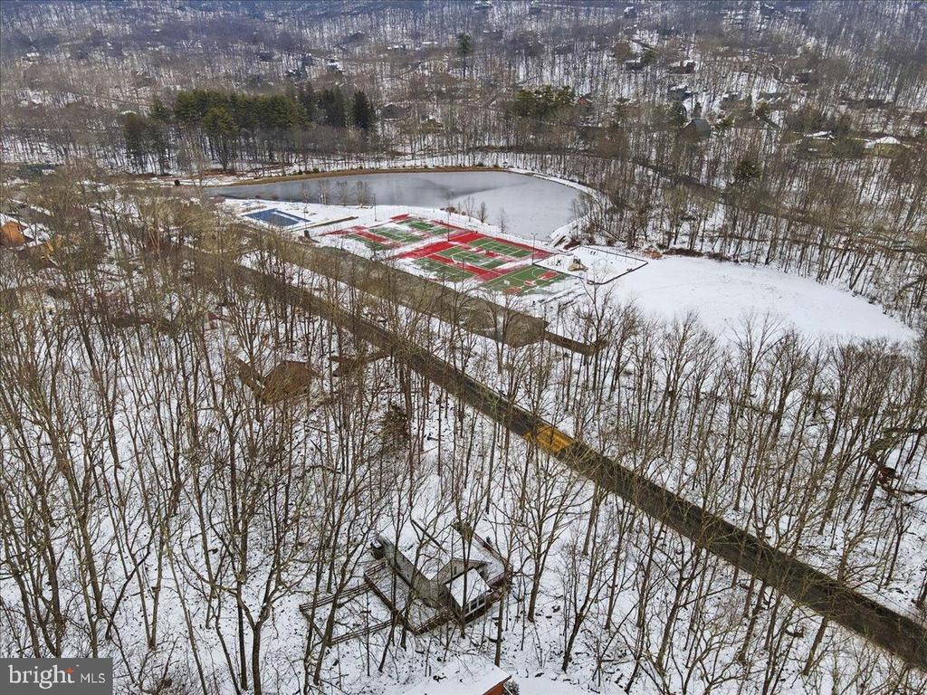 5695 DECKER ROAD