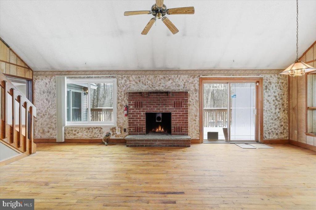 5695 DECKER ROAD
