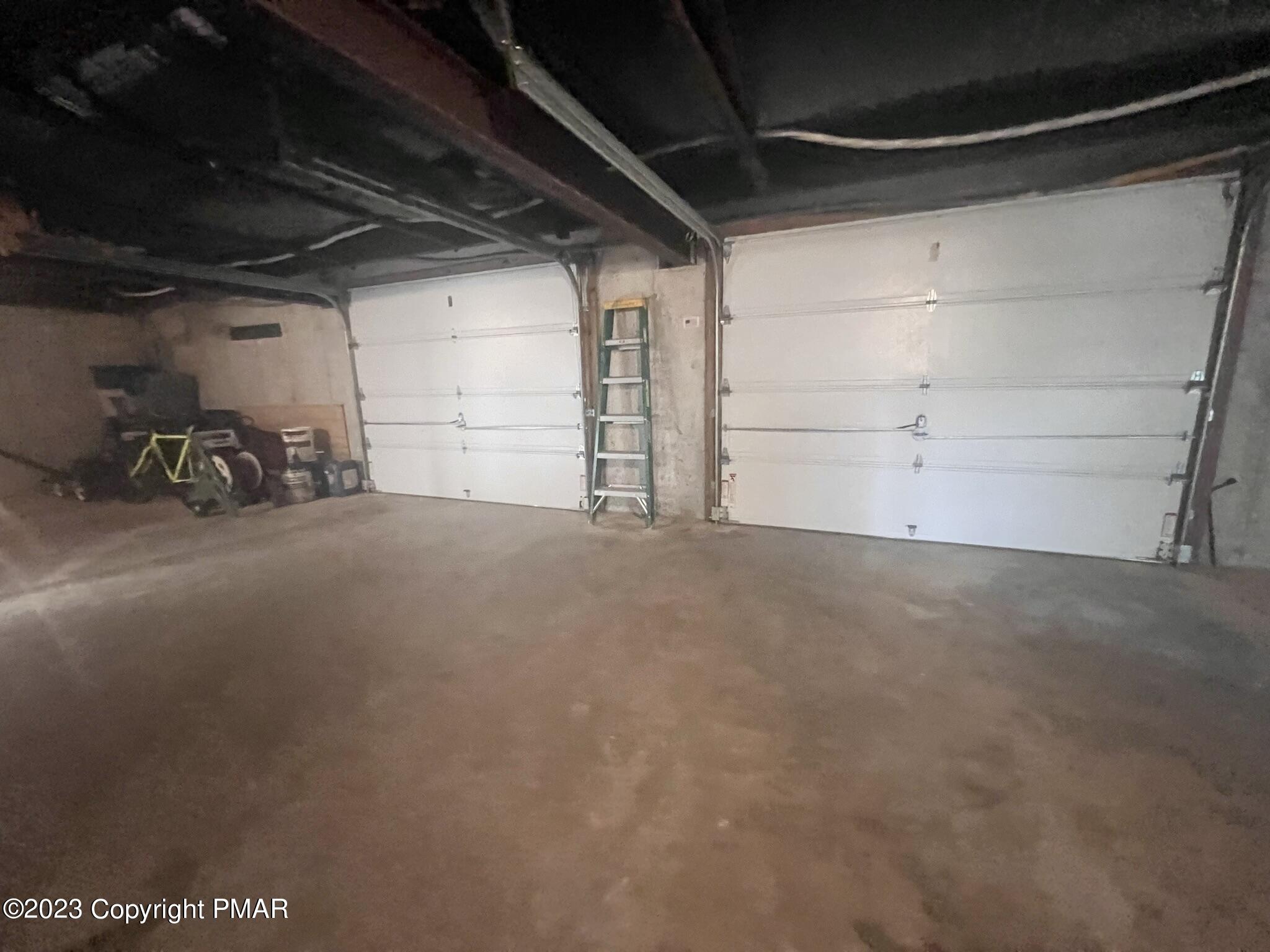 1298 Blue Mountain Circle