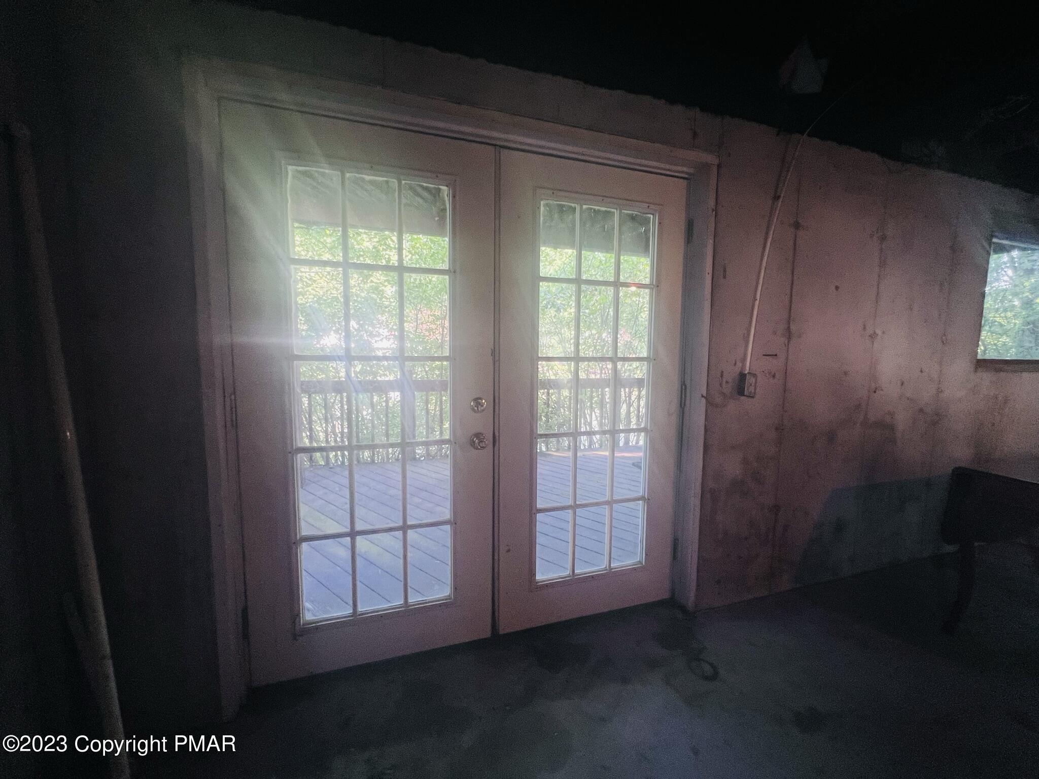 1298 Blue Mountain Circle