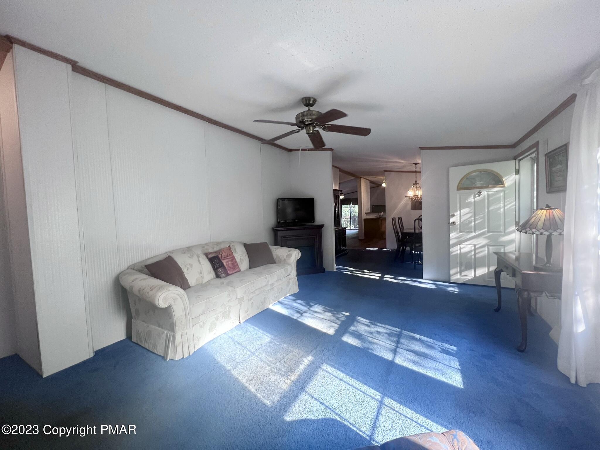 1298 Blue Mountain Circle