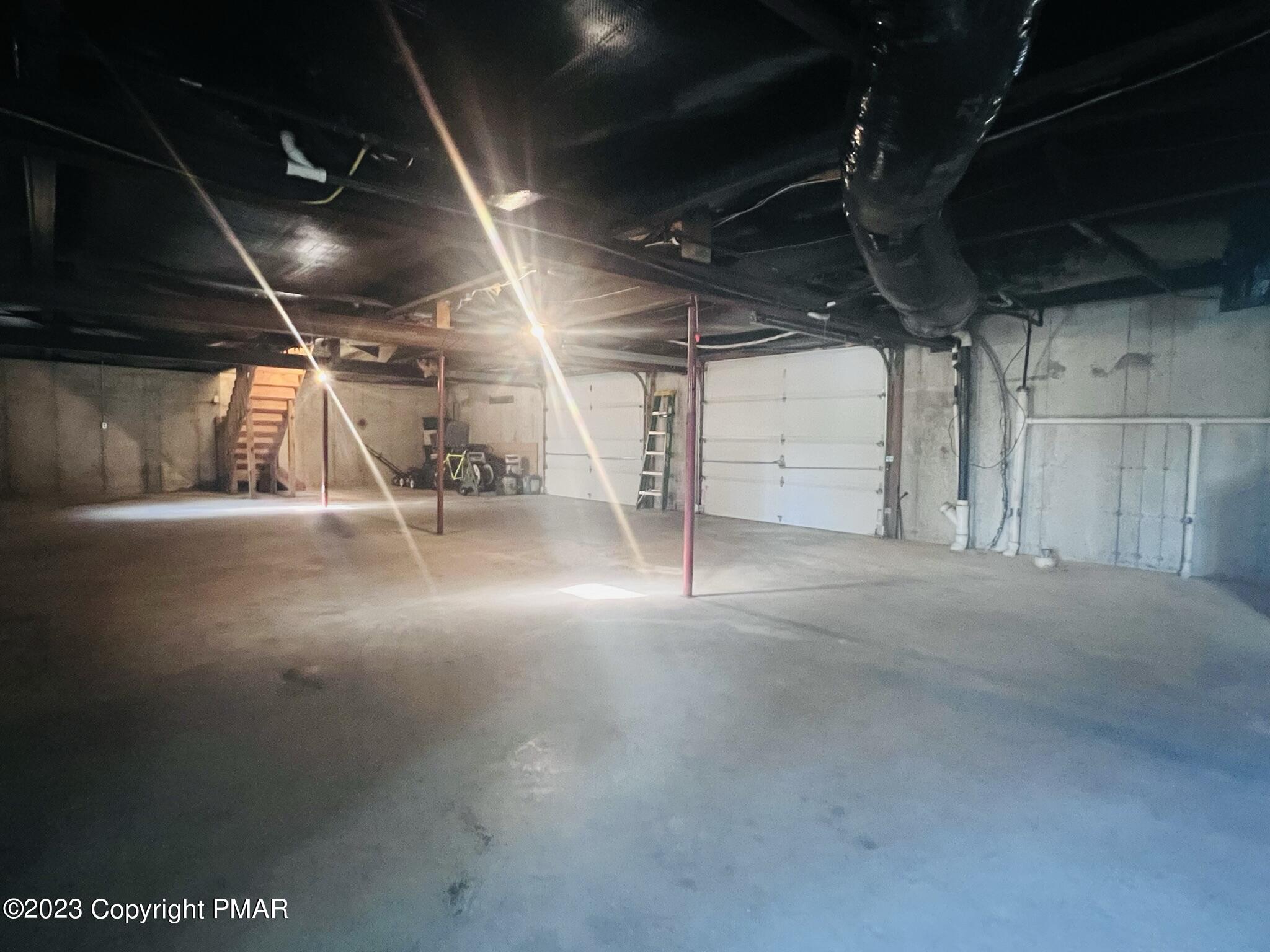 1298 Blue Mountain Circle