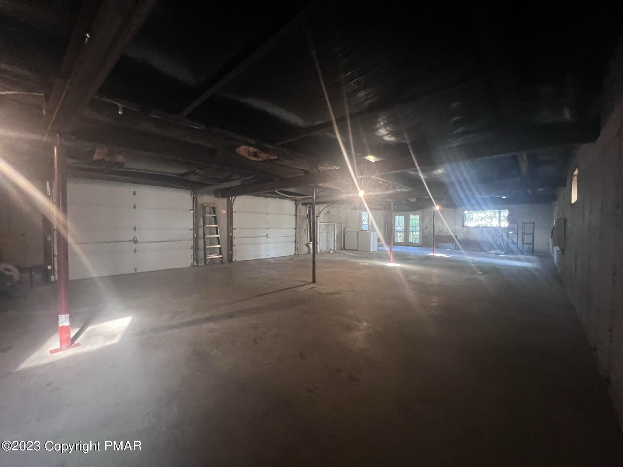 1298 Blue Mountain Circle