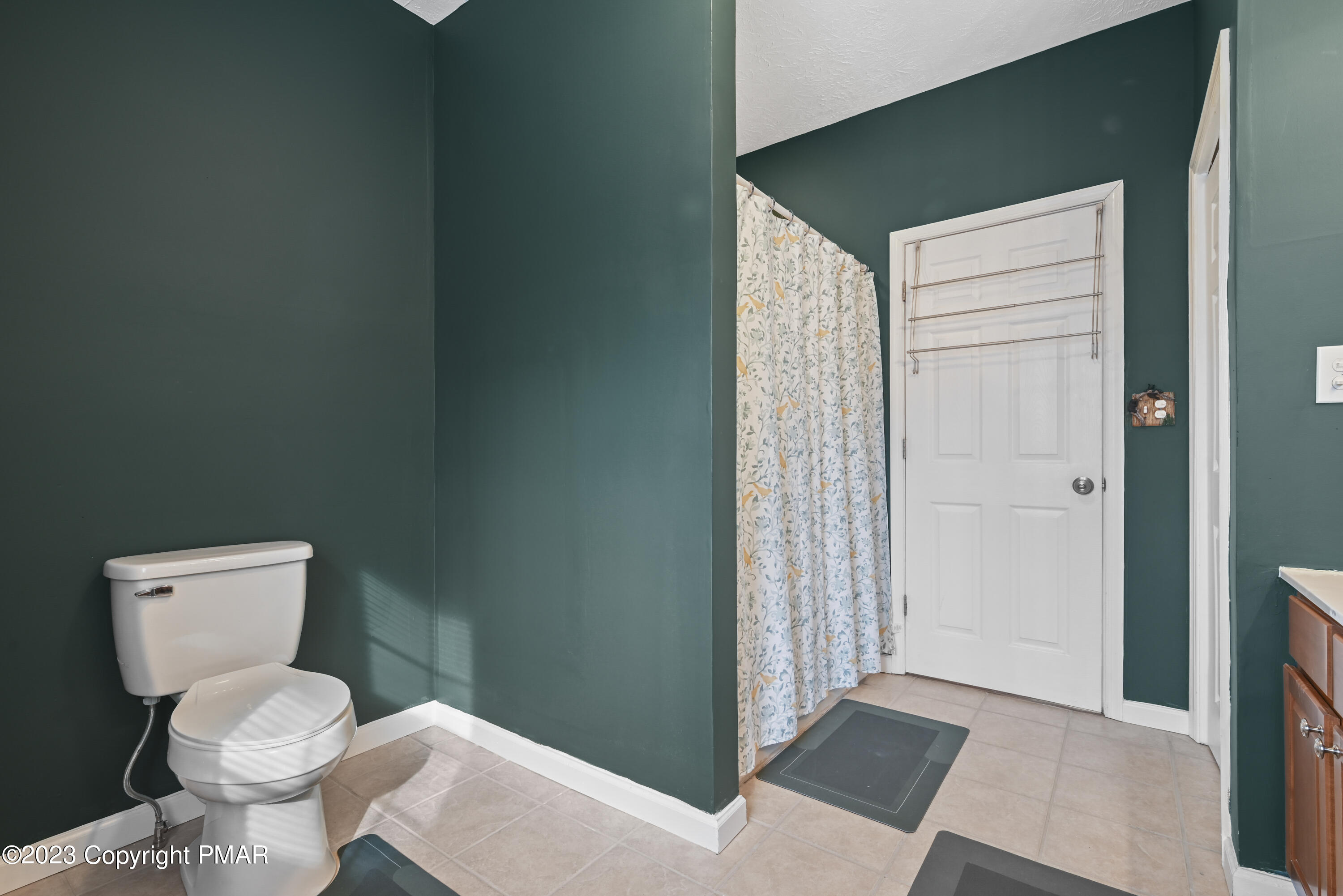 115 Lehigh River Court