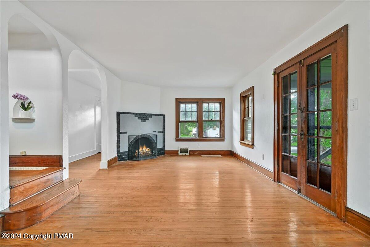 10 Spangenburg Avenue