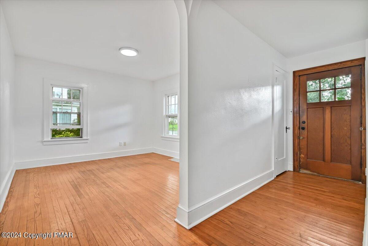 10 Spangenburg Avenue