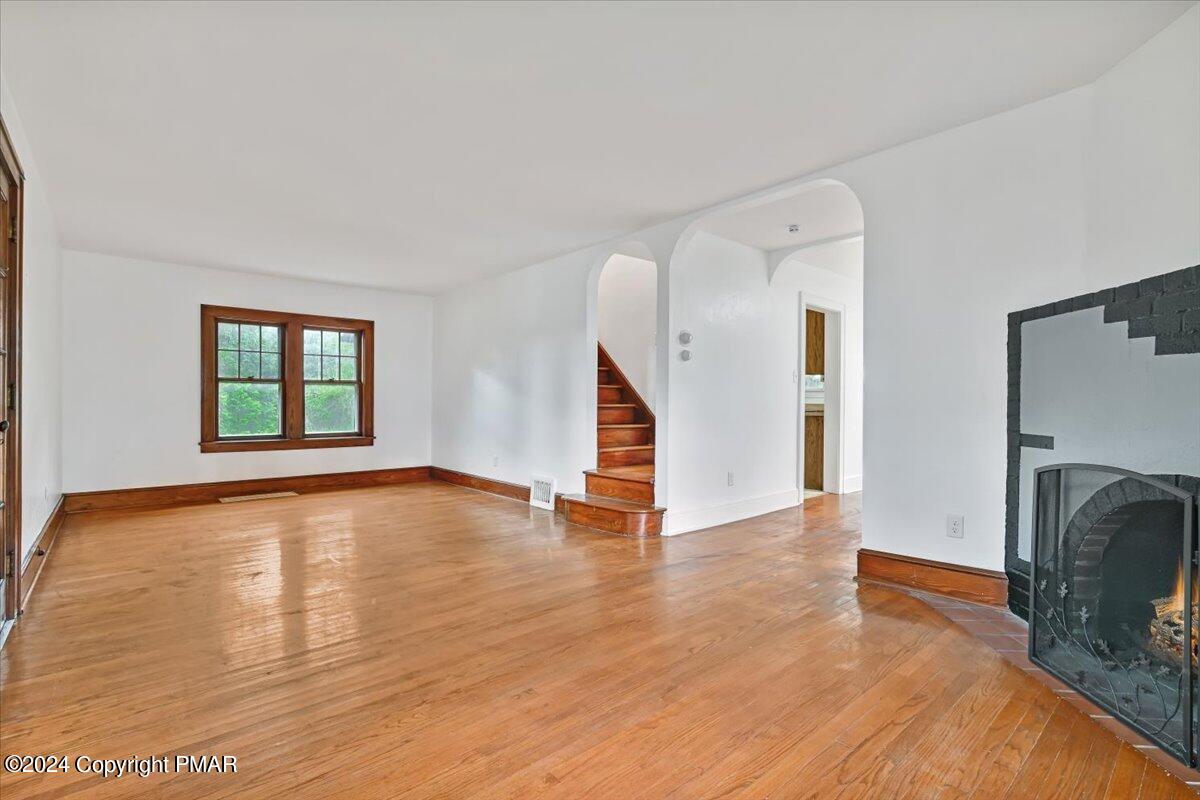 10 Spangenburg Avenue