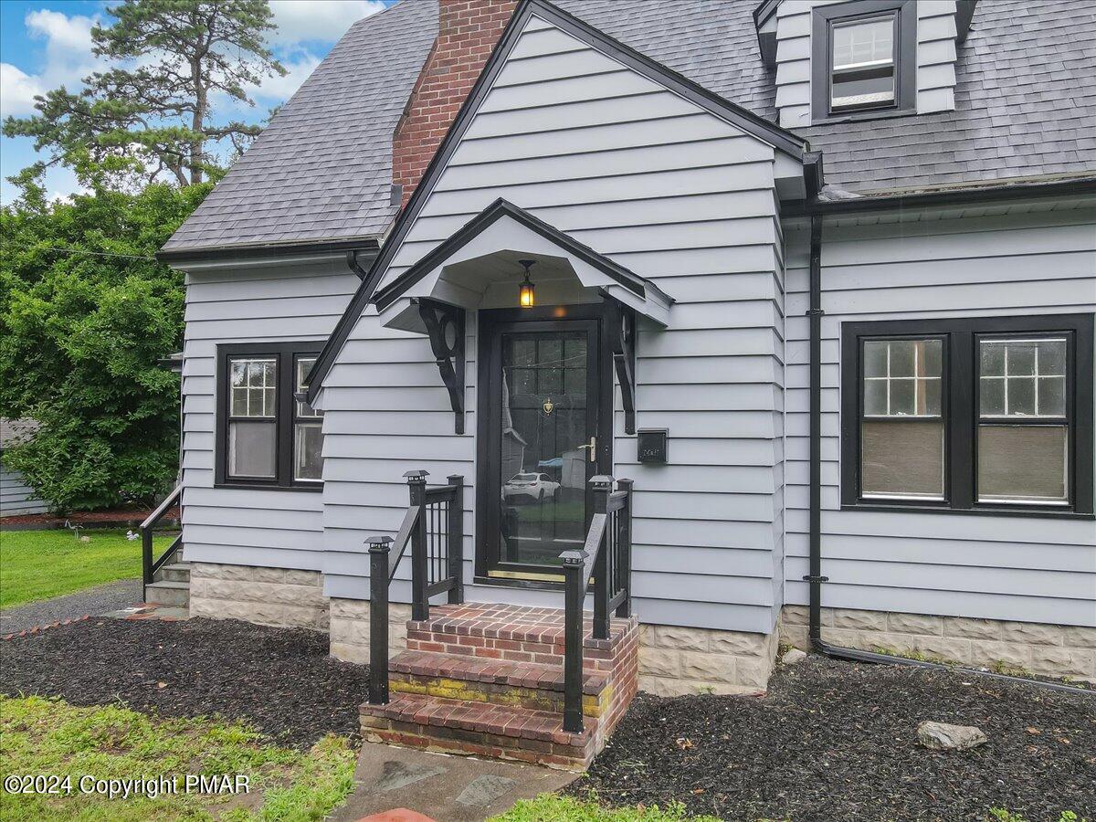 10 Spangenburg Avenue