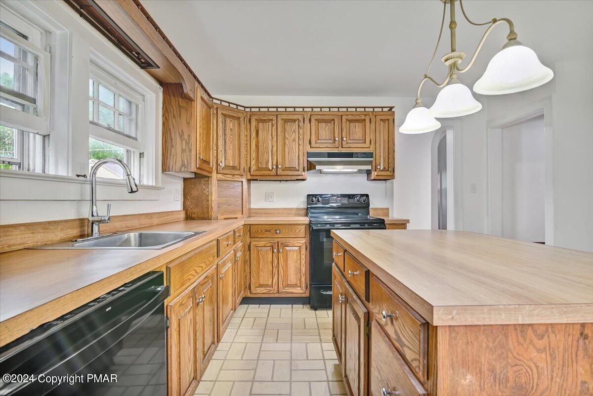 10 Spangenburg Avenue