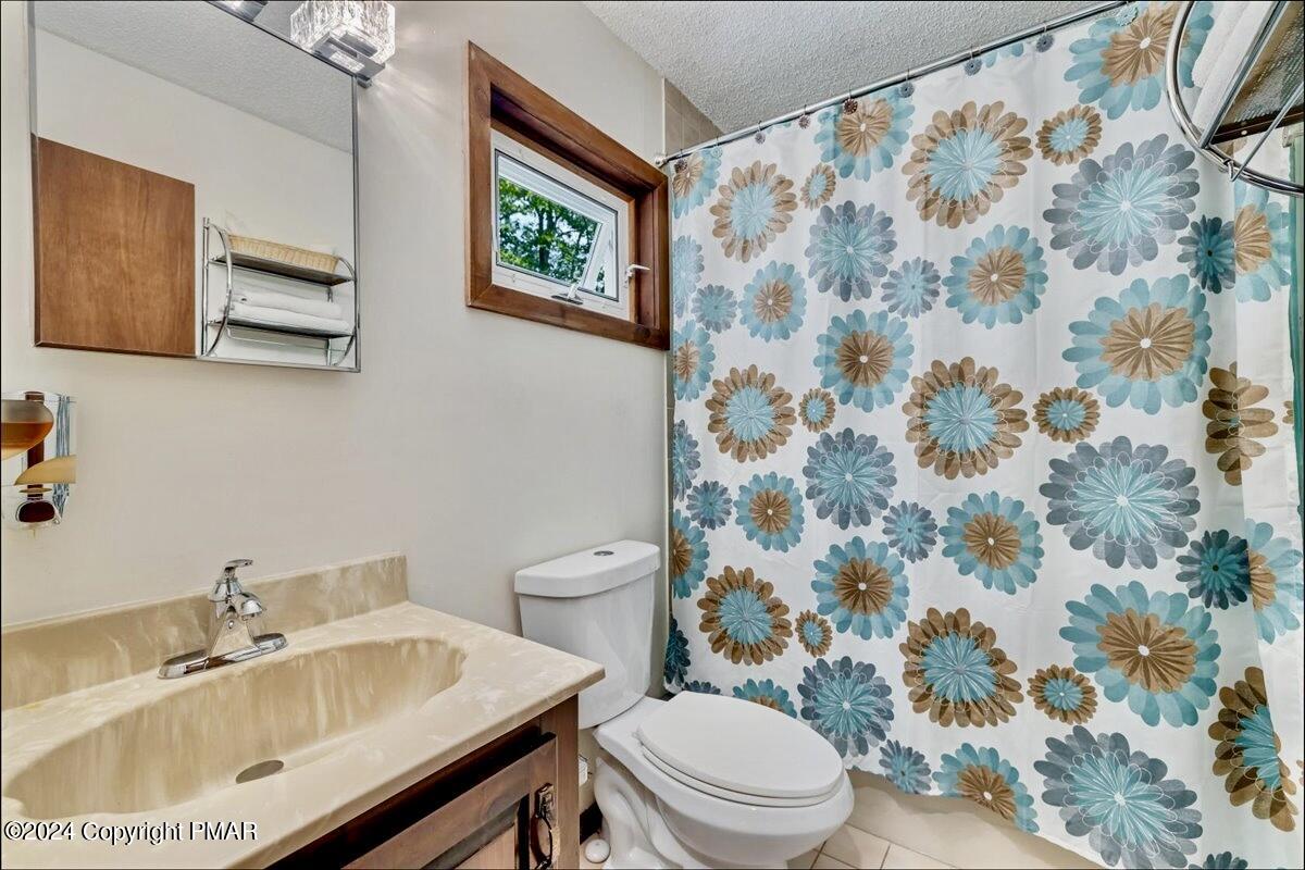 2110 Yorkshire Court