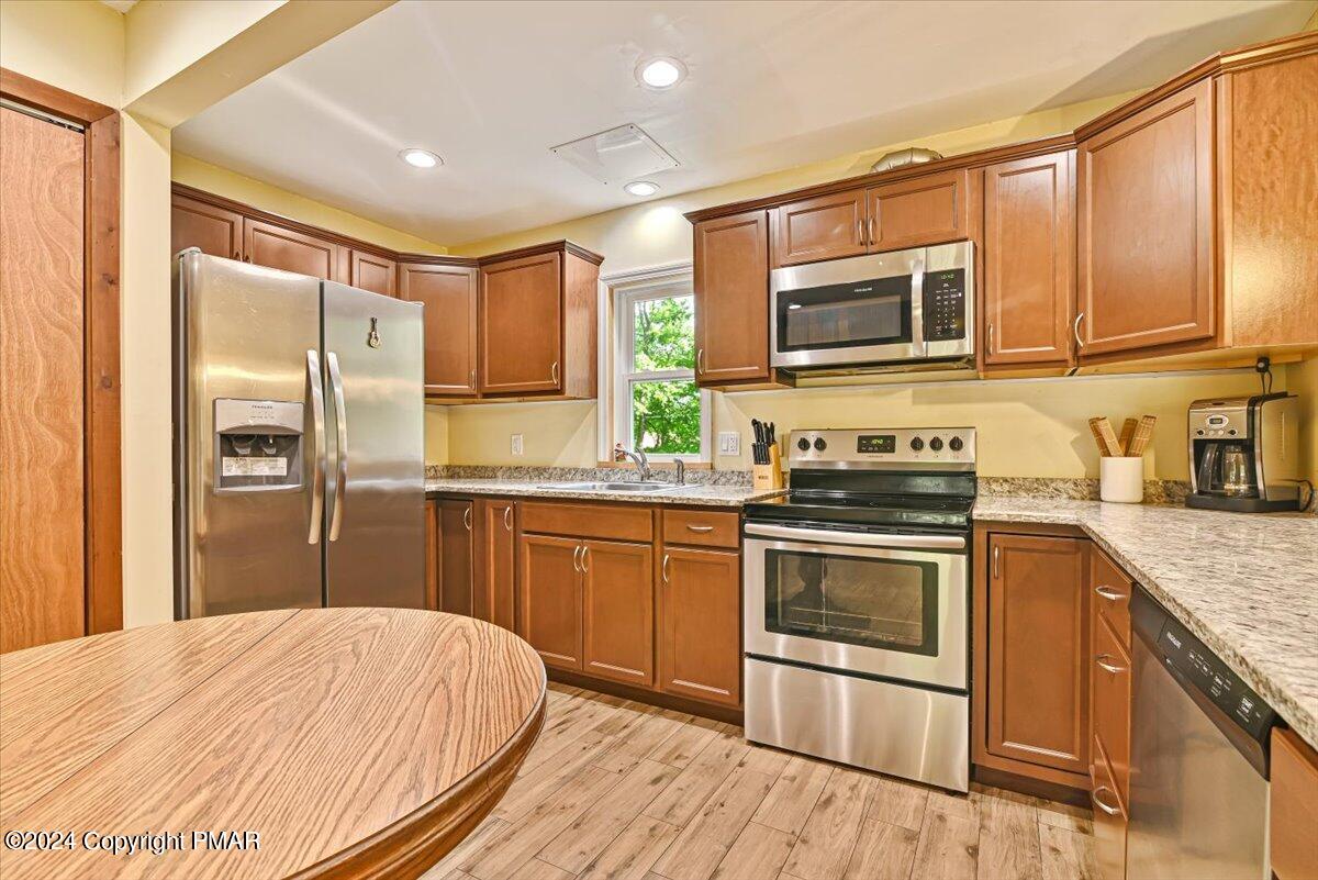 2110 Yorkshire Court