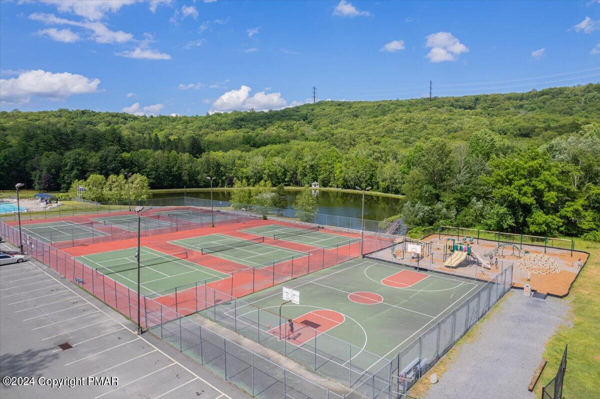 2110 Yorkshire Court