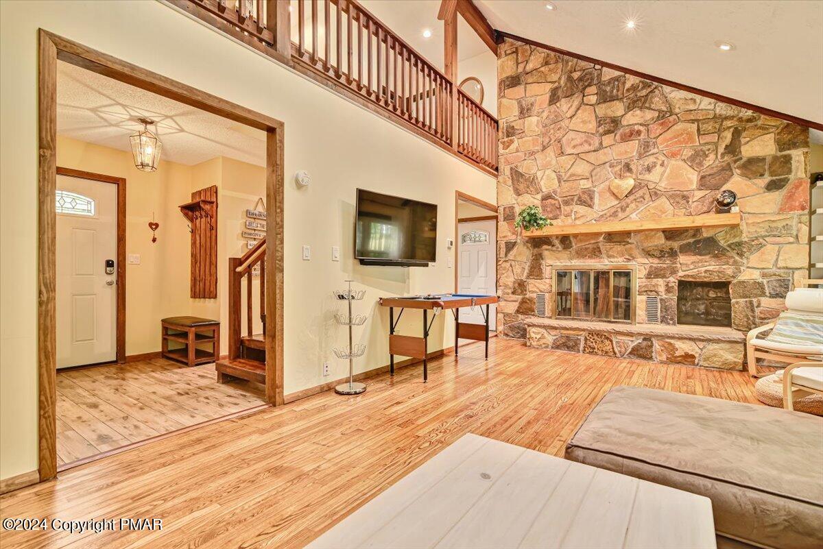 2110 Yorkshire Court