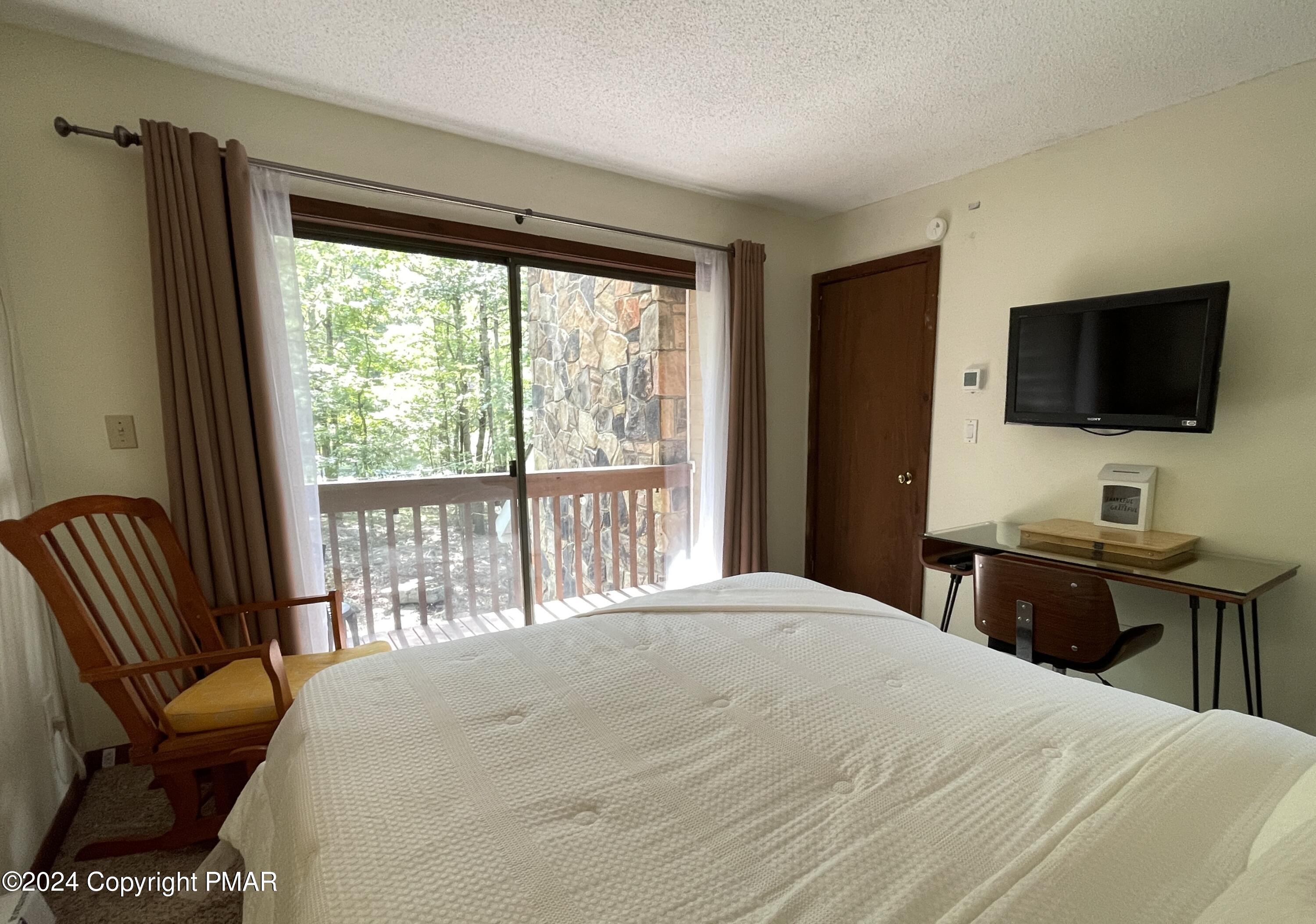 2110 Yorkshire Court