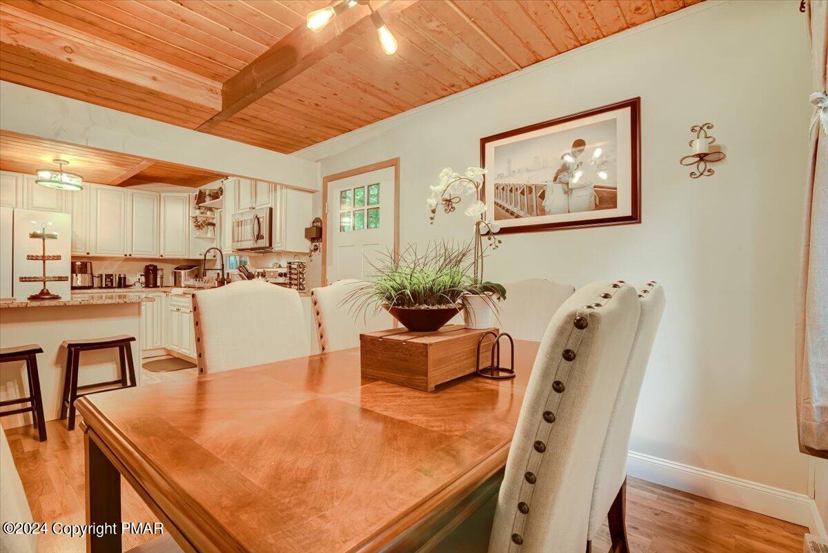 2107 Yorkshire Court