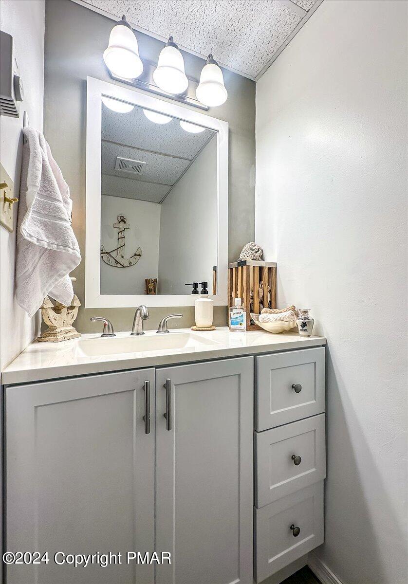 2107 Yorkshire Court