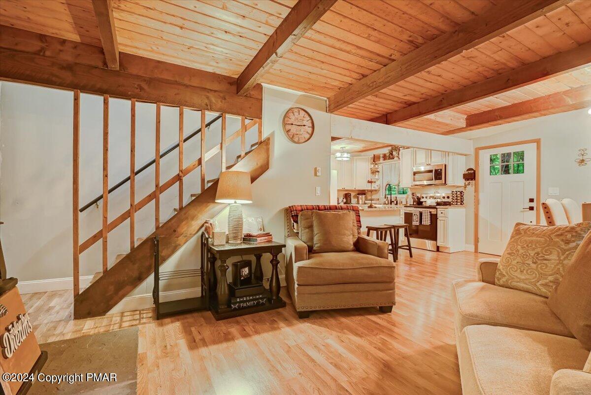 2107 Yorkshire Court