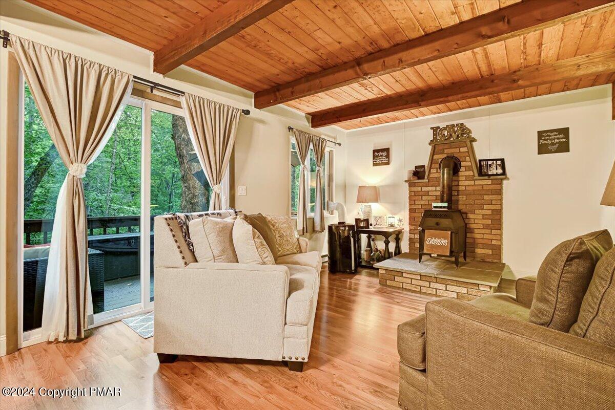 2107 Yorkshire Court