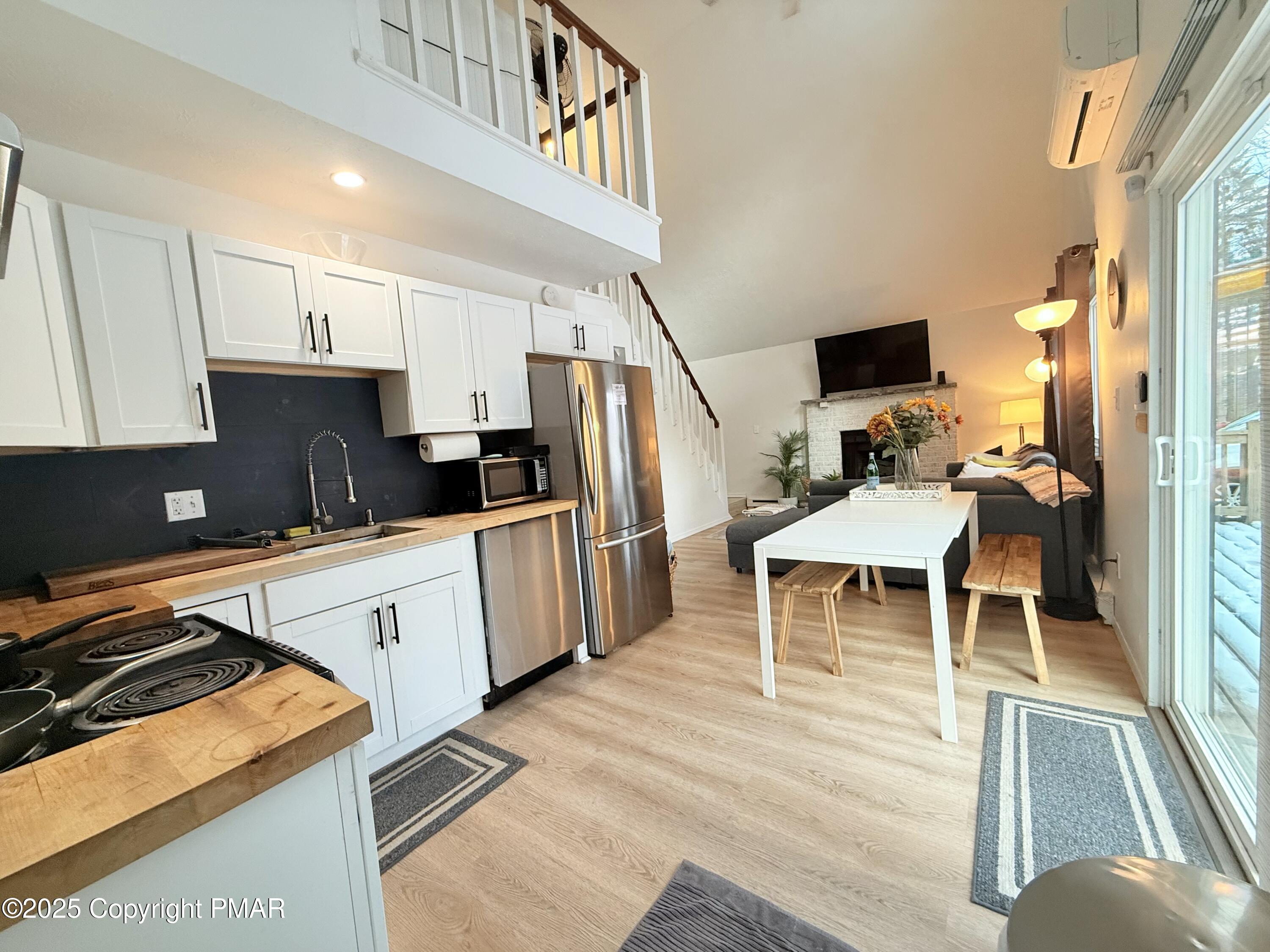 9887 BREEZEWAY Terrace