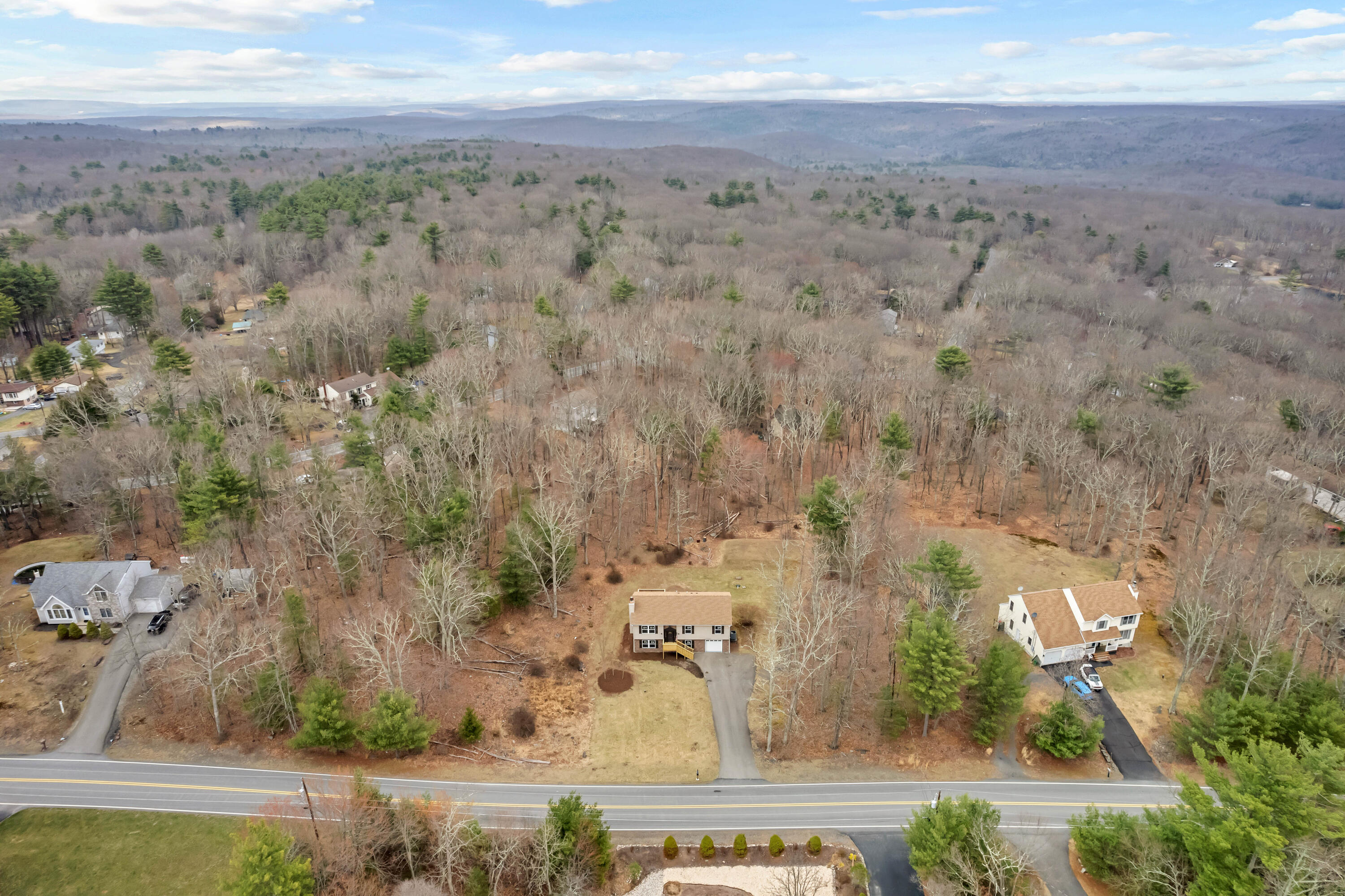 6117 Woodchuck Lane