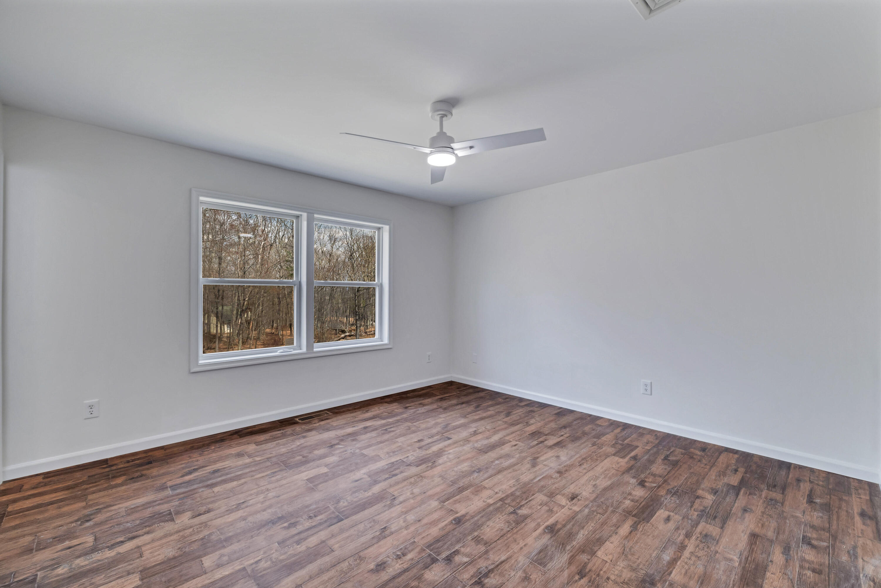6117 Woodchuck Lane