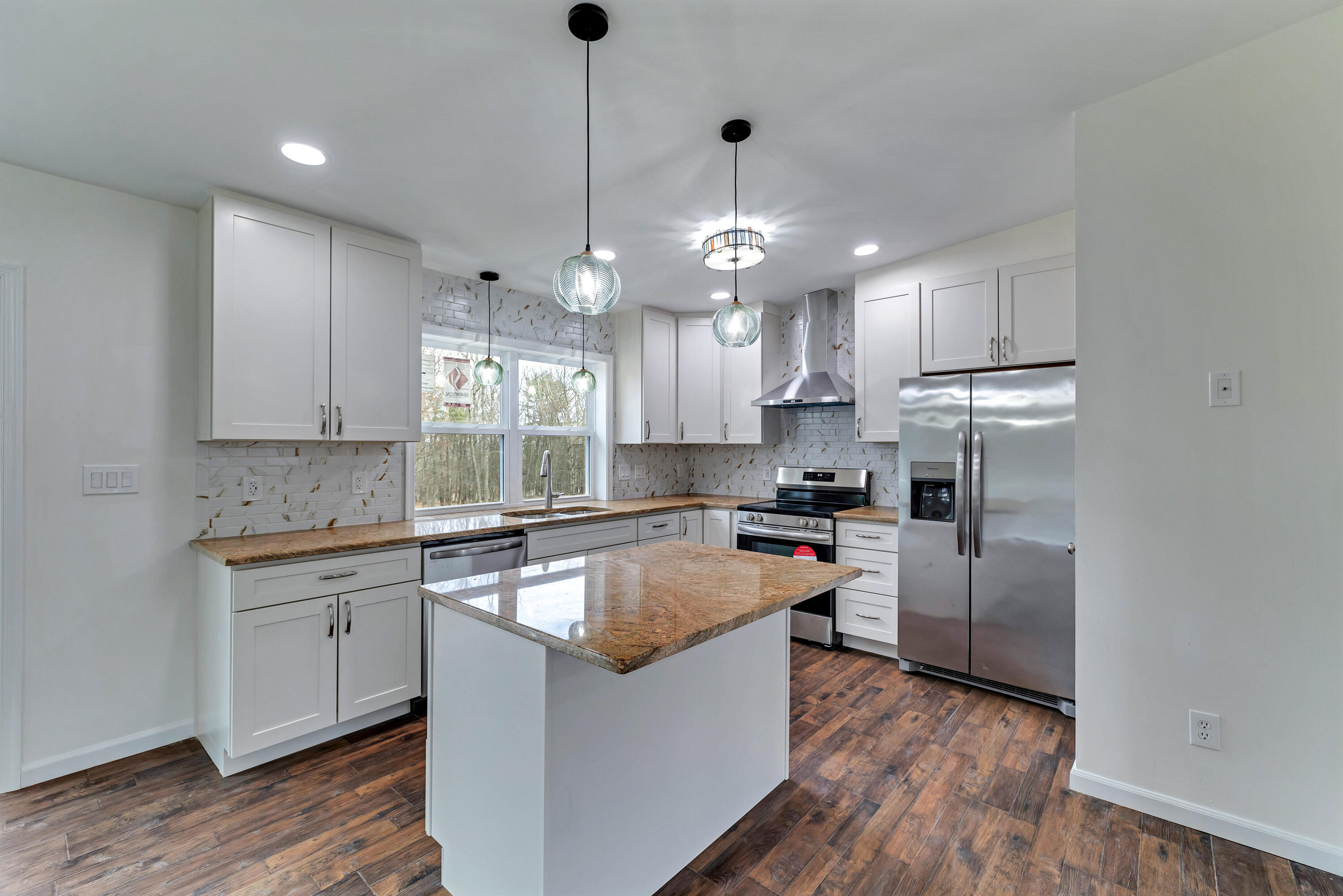 6117 Woodchuck Lane