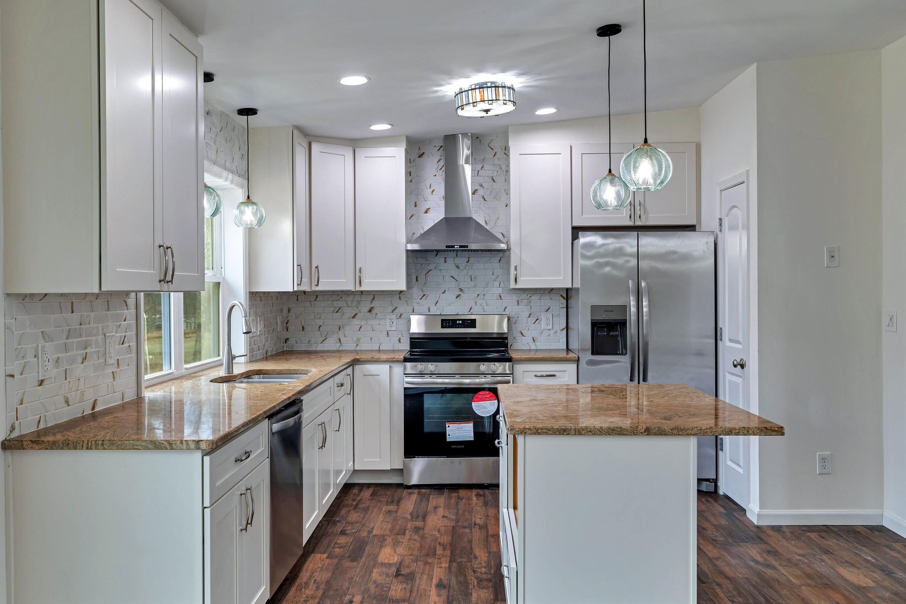 6117 Woodchuck Lane