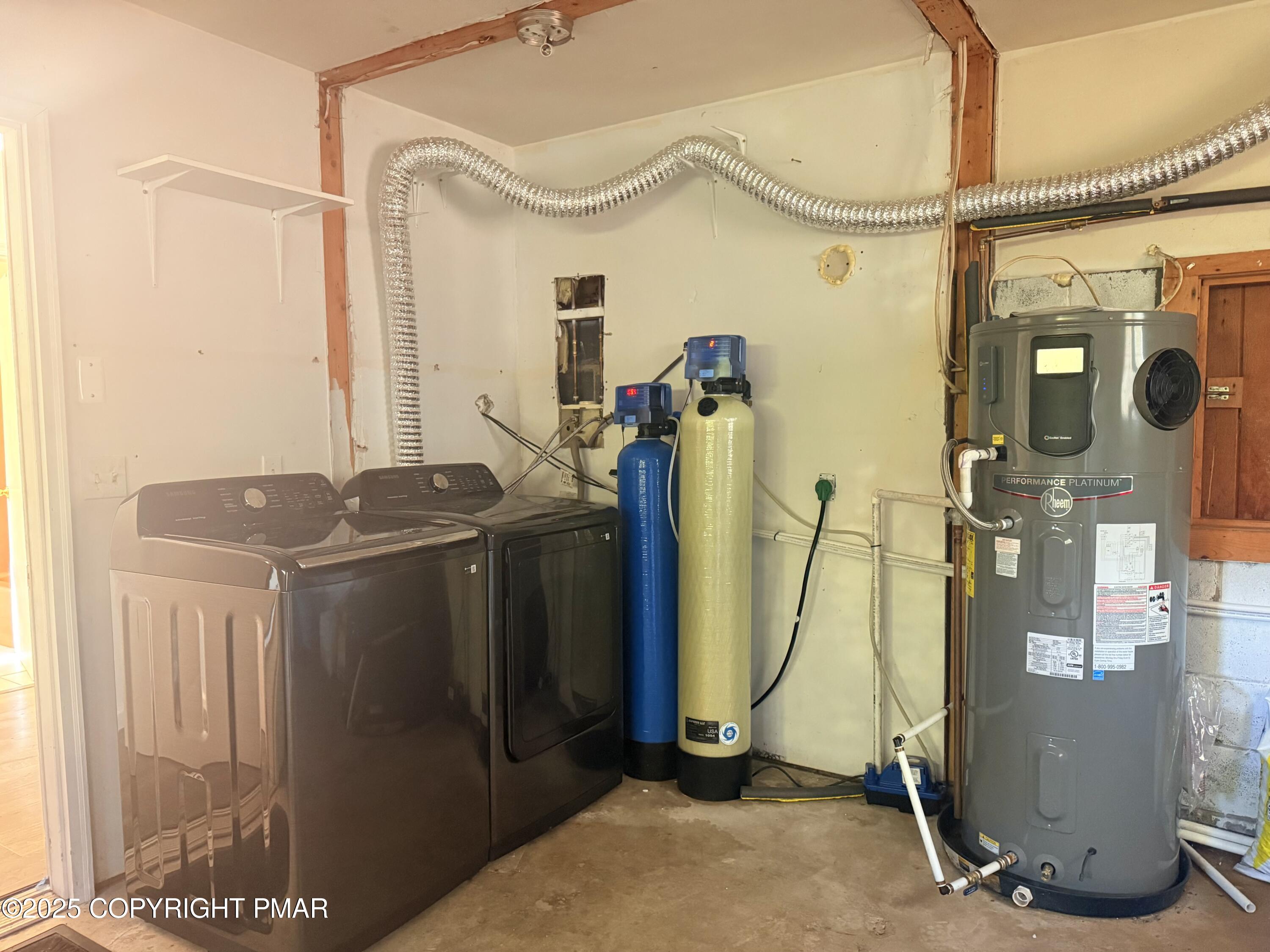 303 Otter Court, Bushkill