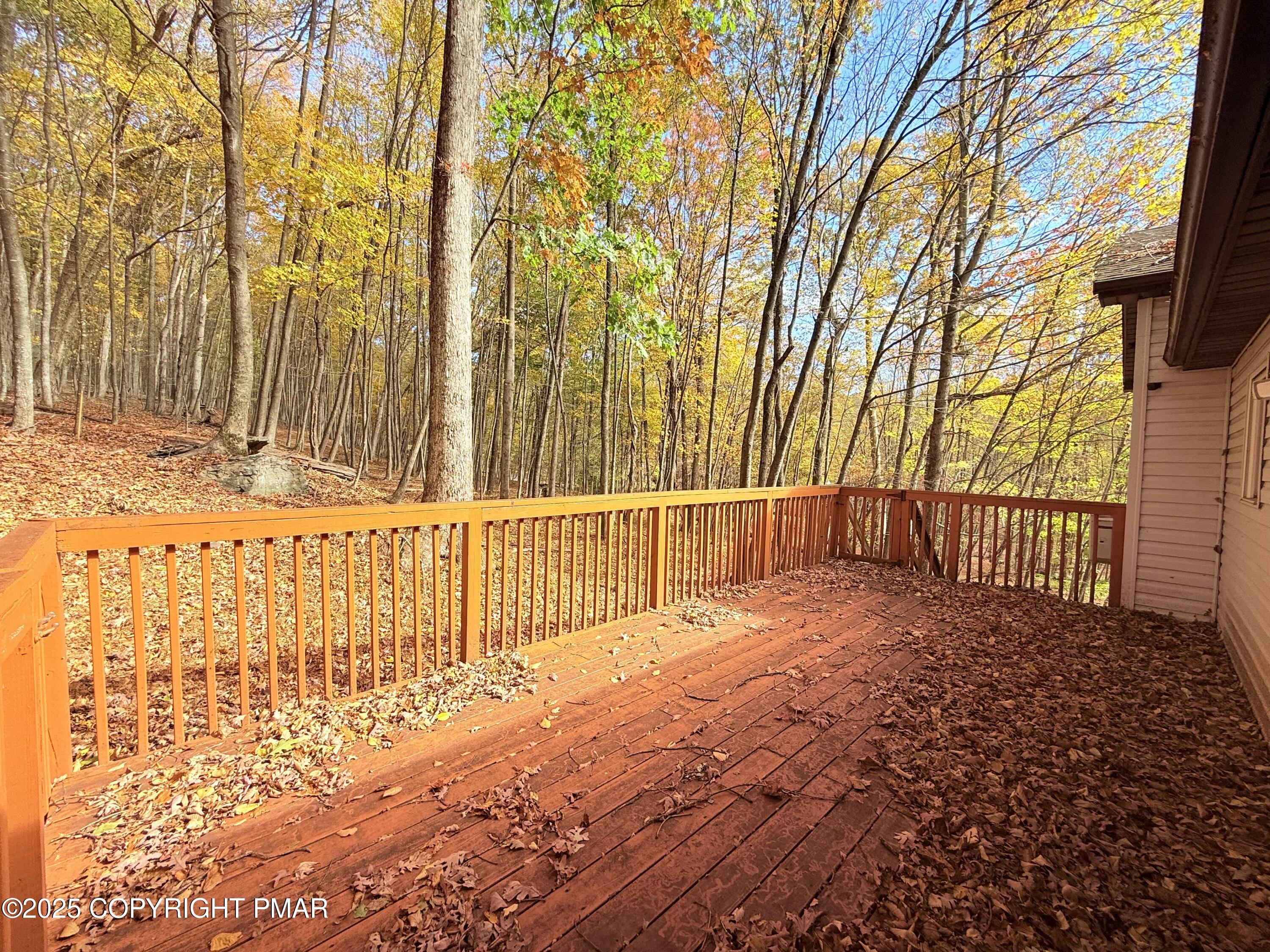 303 Otter Court, Bushkill