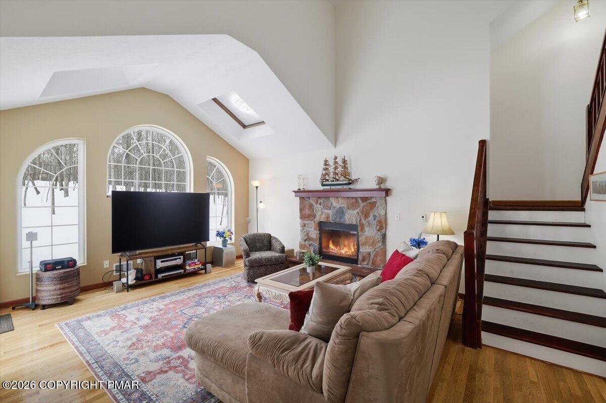 2130 Scarborough Way