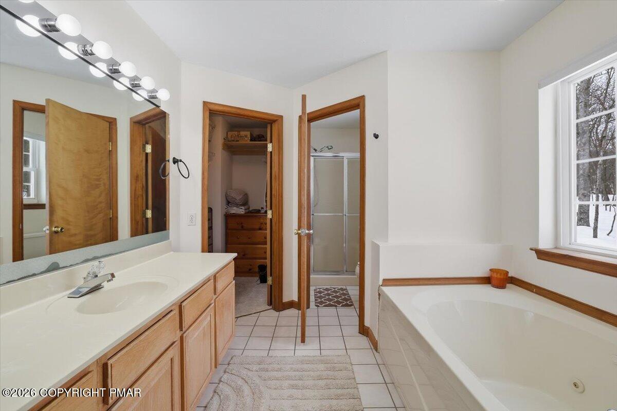 2130 Scarborough Way