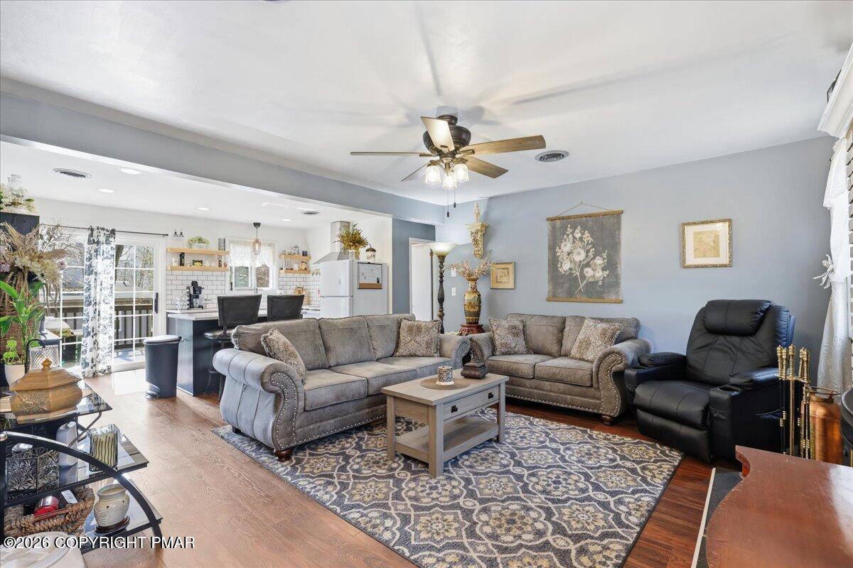 8531 Hillcrest Drive