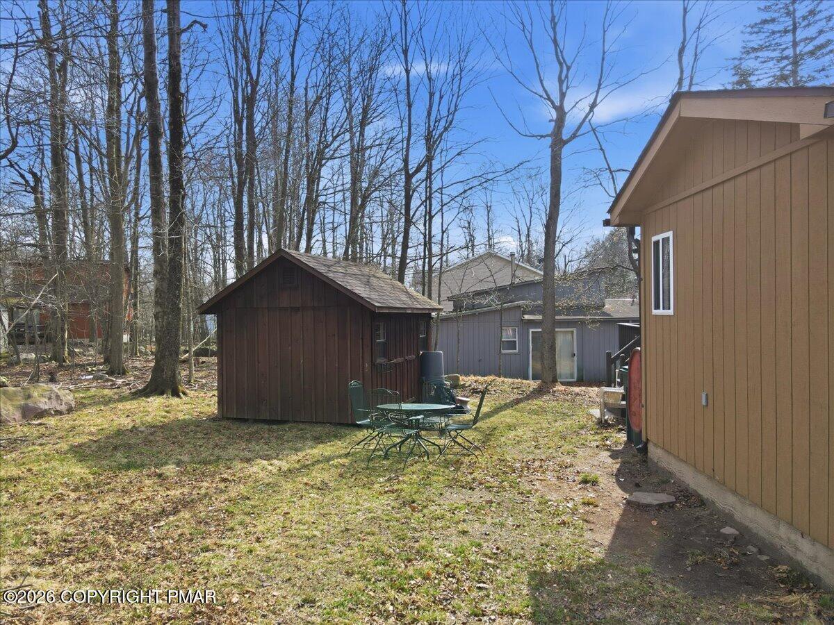 8531 Hillcrest Drive