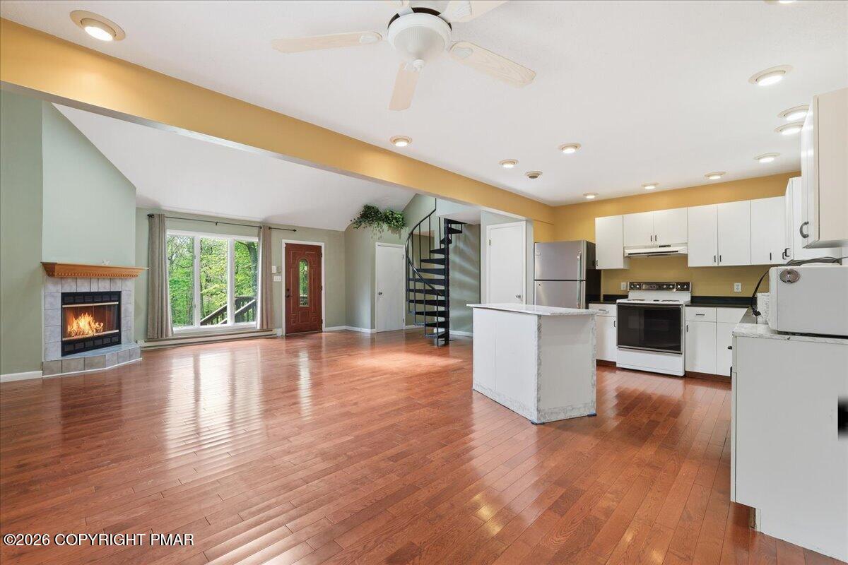 1626 Aspen Lane