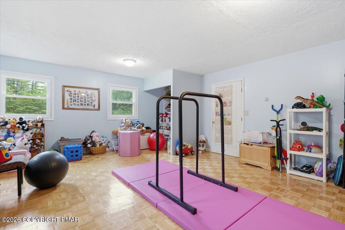 6144 Stony Brook Drive