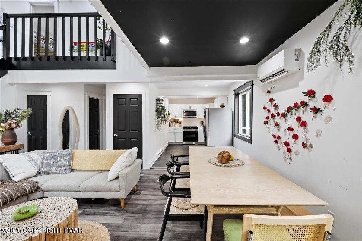 5121 Eagle Place