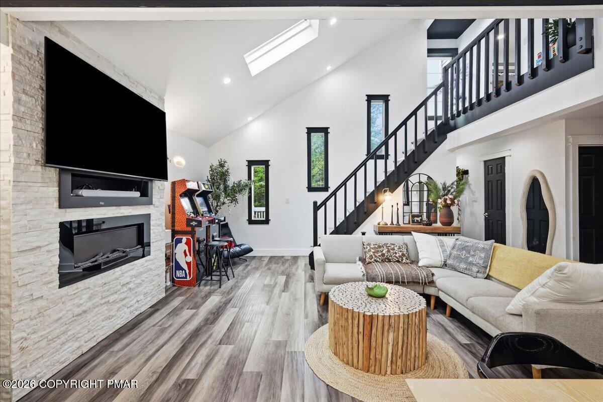 5121 Eagle Place