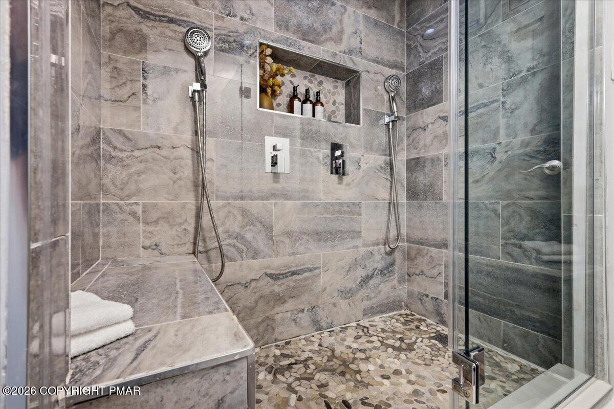 5121 Eagle Place