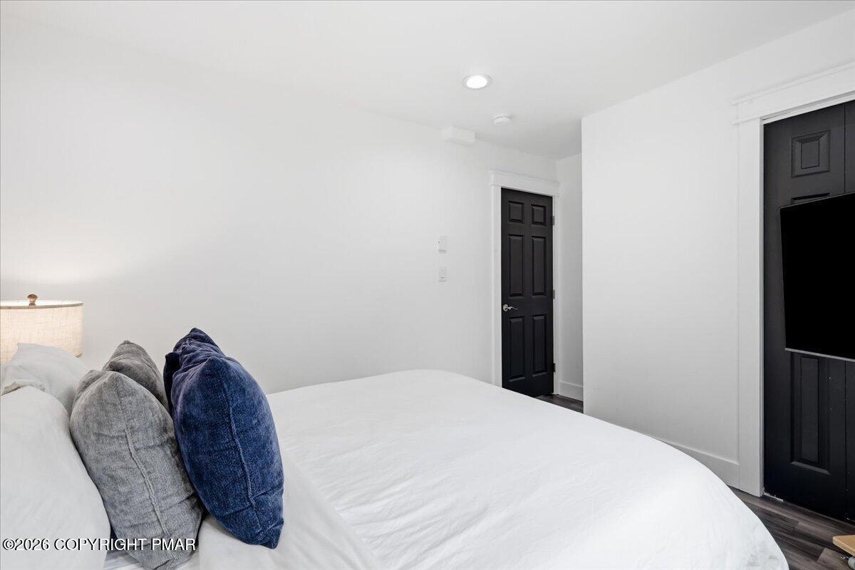 5121 Eagle Place