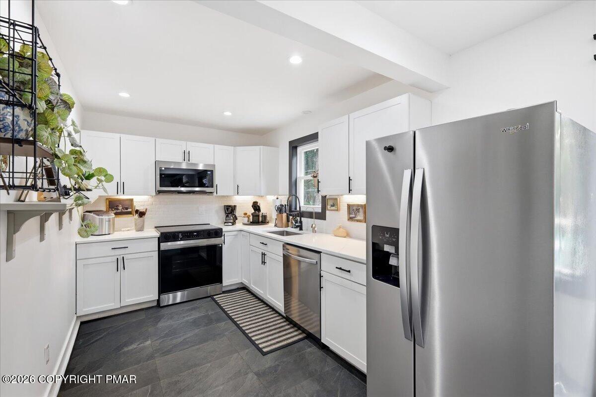 5121 Eagle Place