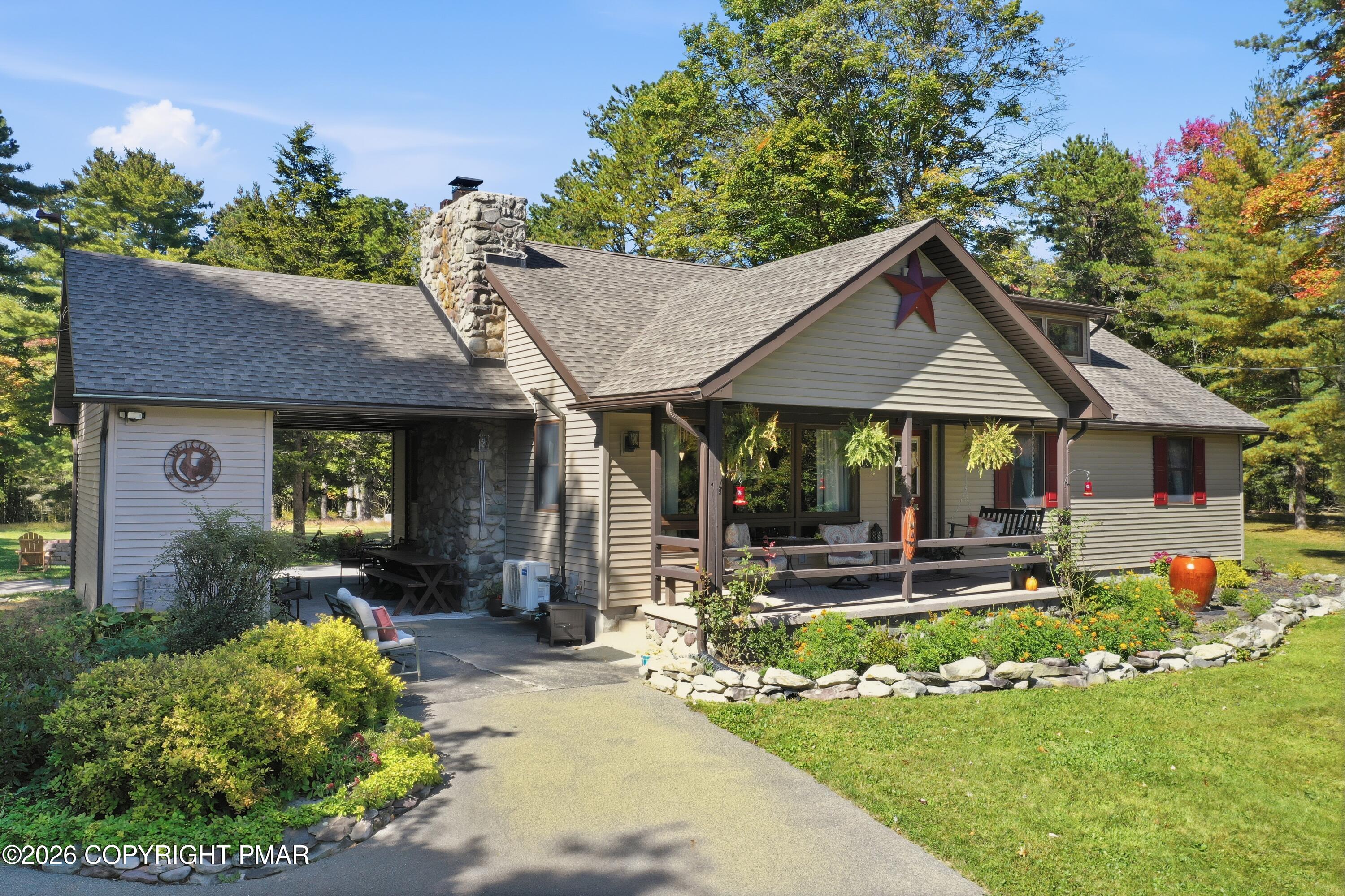 1437 Twin Pine Road Stroudsburg PA