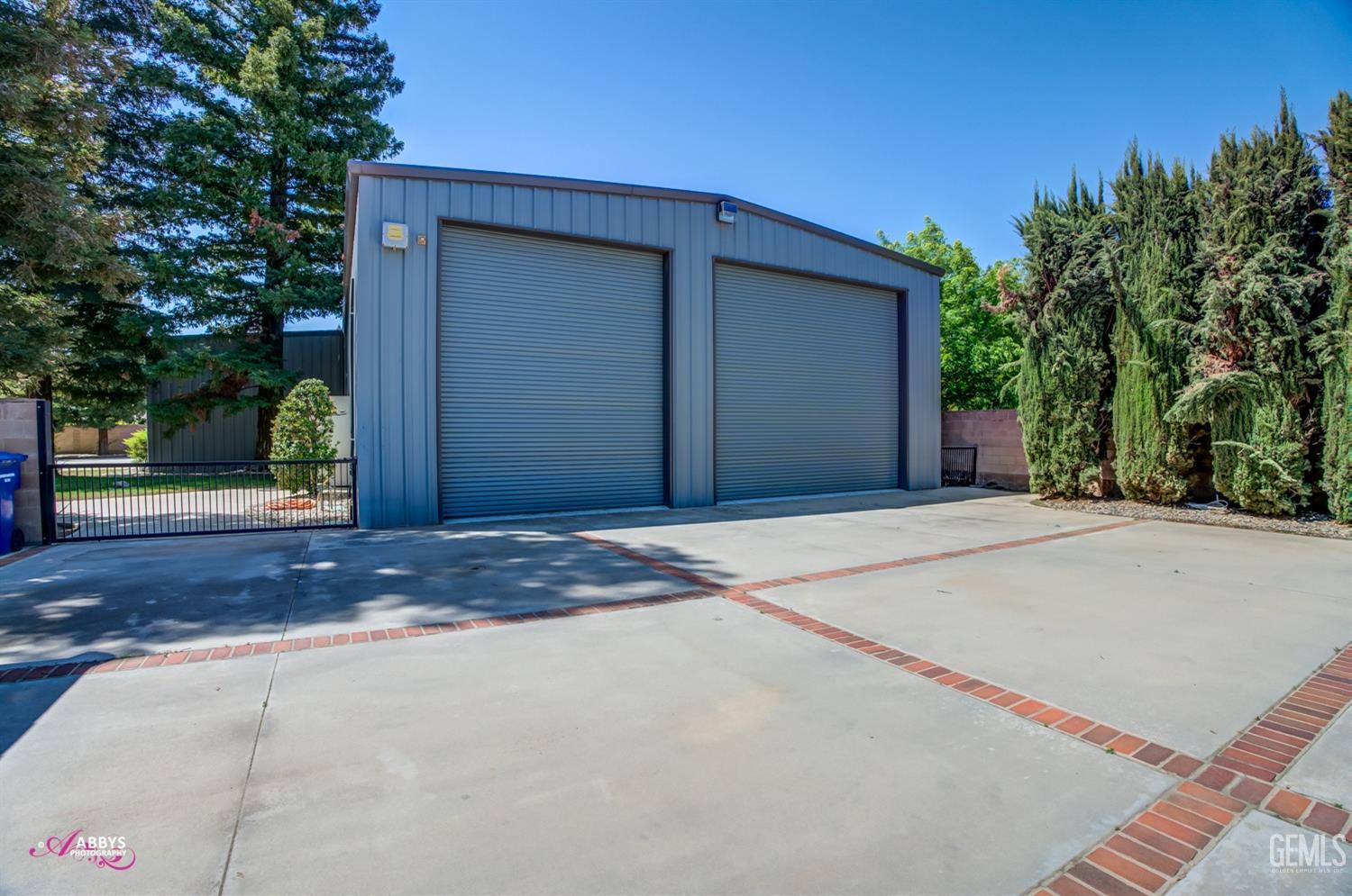 15801 Manon Drive