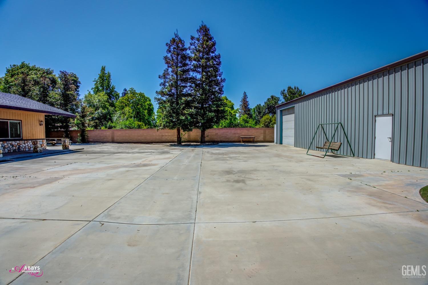 15801 Manon Drive
